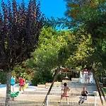 Bord De Campsite