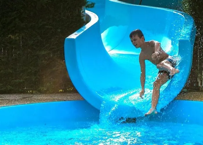 Bord De مكان تخييم لو ماثيز