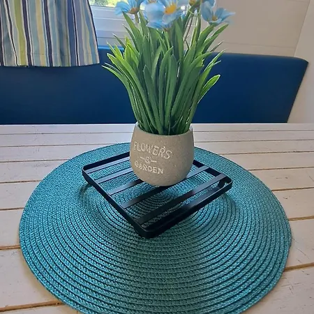 Κάμπινγκ Bord De *