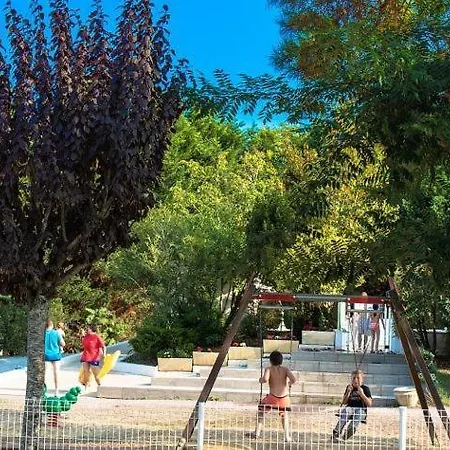 Bord De Κάμπινγκ